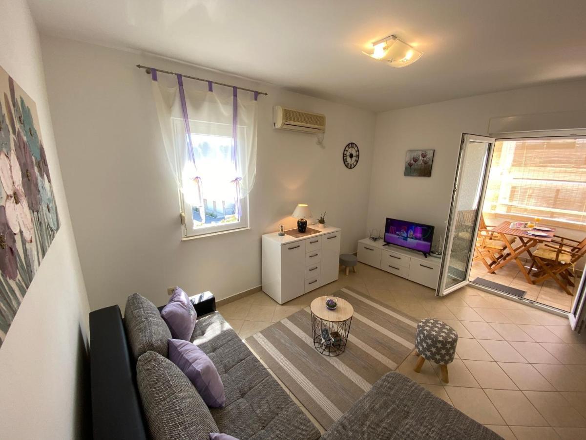 Apartment Tihana Трогир Экстерьер фото