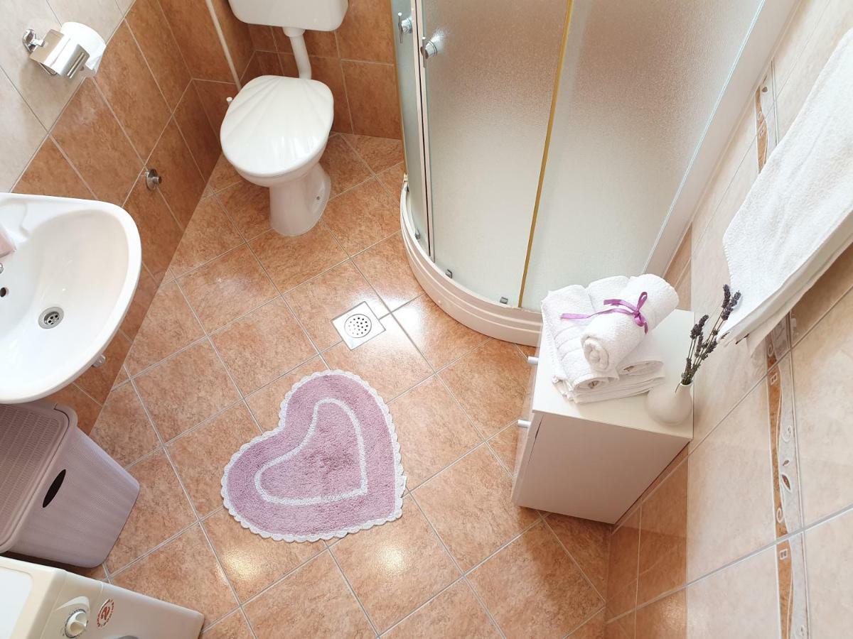 Apartment Tihana Трогир Экстерьер фото